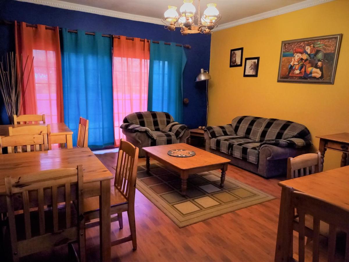 Hostel Backpackers Connection @ Jnb Airport Benoni Zewnętrze zdjęcie
