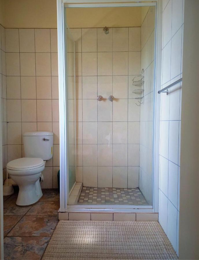 Hostel Backpackers Connection @ Jnb Airport Benoni Zewnętrze zdjęcie