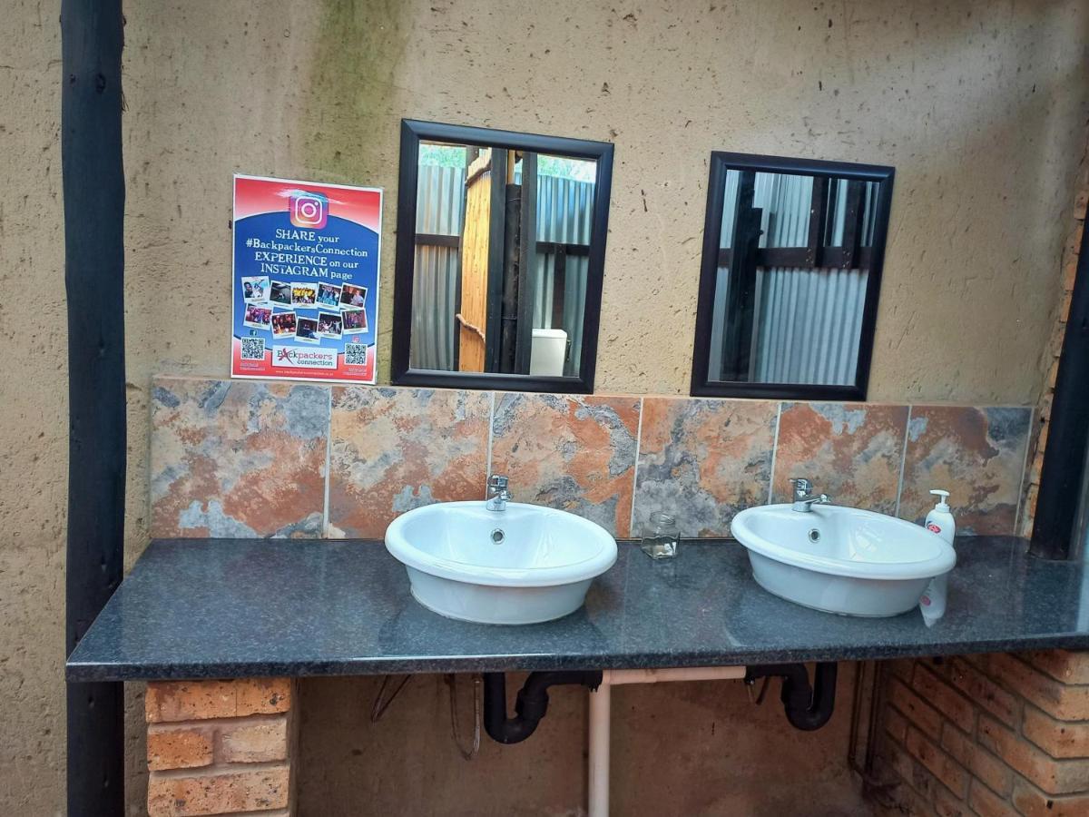 Hostel Backpackers Connection @ Jnb Airport Benoni Zewnętrze zdjęcie